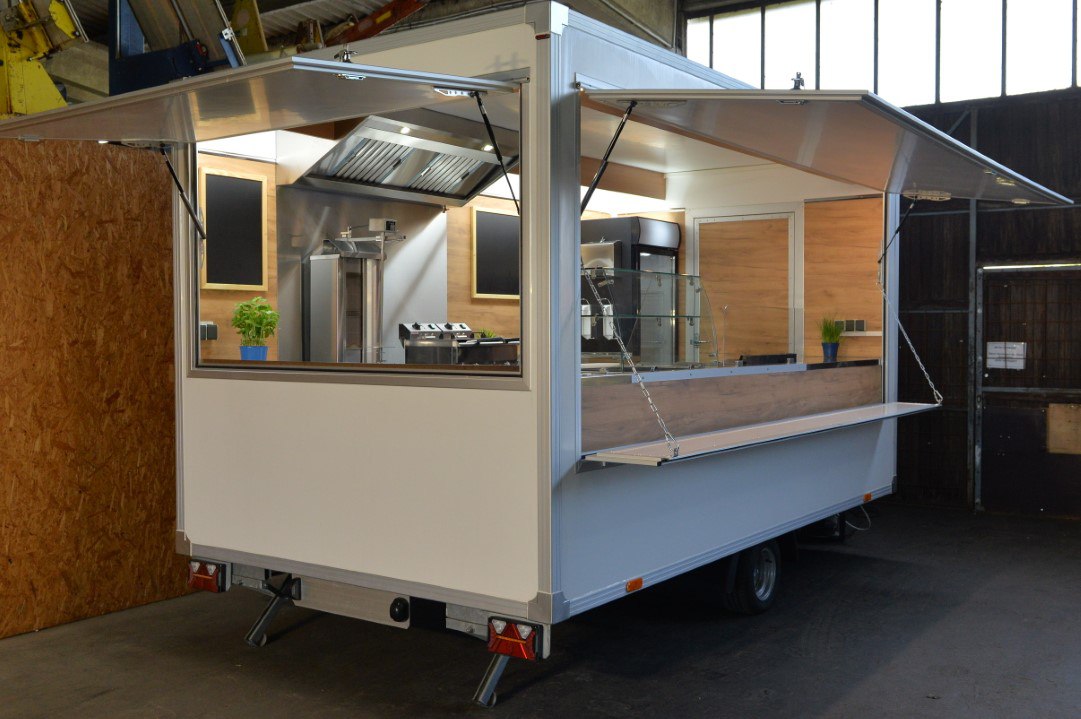Gemütlicher FoodTruck Imbisswagen Imbissanhänger Verkaufsanhänger